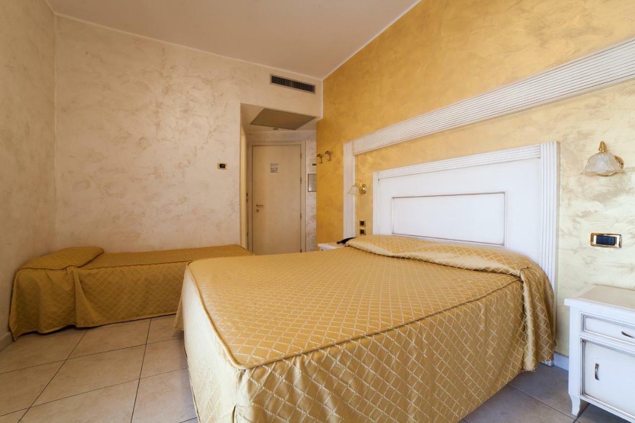 Hotel Diplomat Palace Rimini Eksteriør billede
